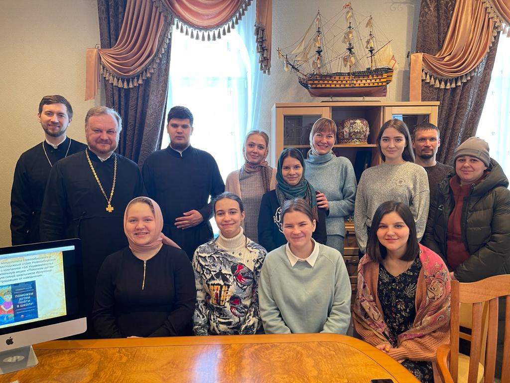 Представитель Новосибирской епархии посетил Нижневартовск для обмена опытом в молодежном служении