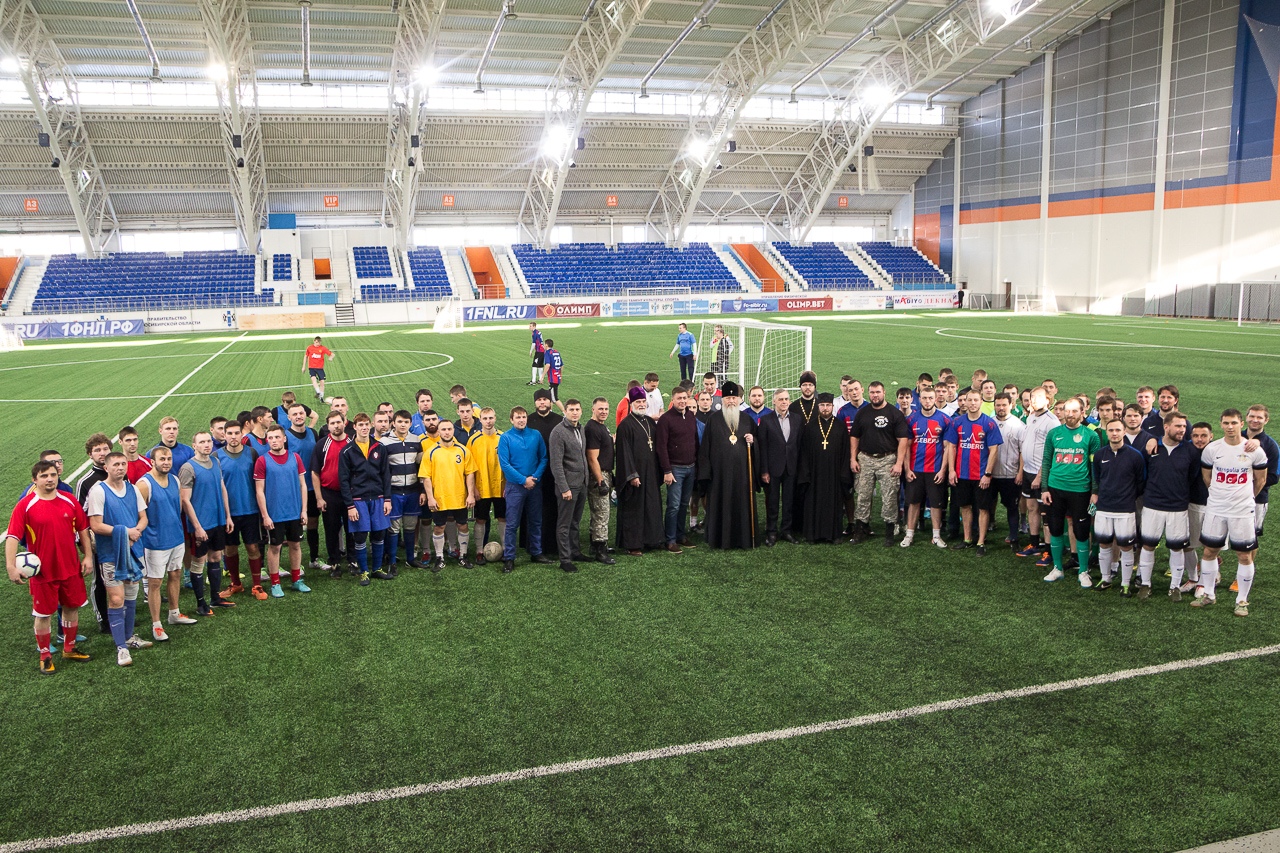 В Новосибирске прошел IV межъепархиальный футбольный турнир на кубок имени святого князя Александра Невского