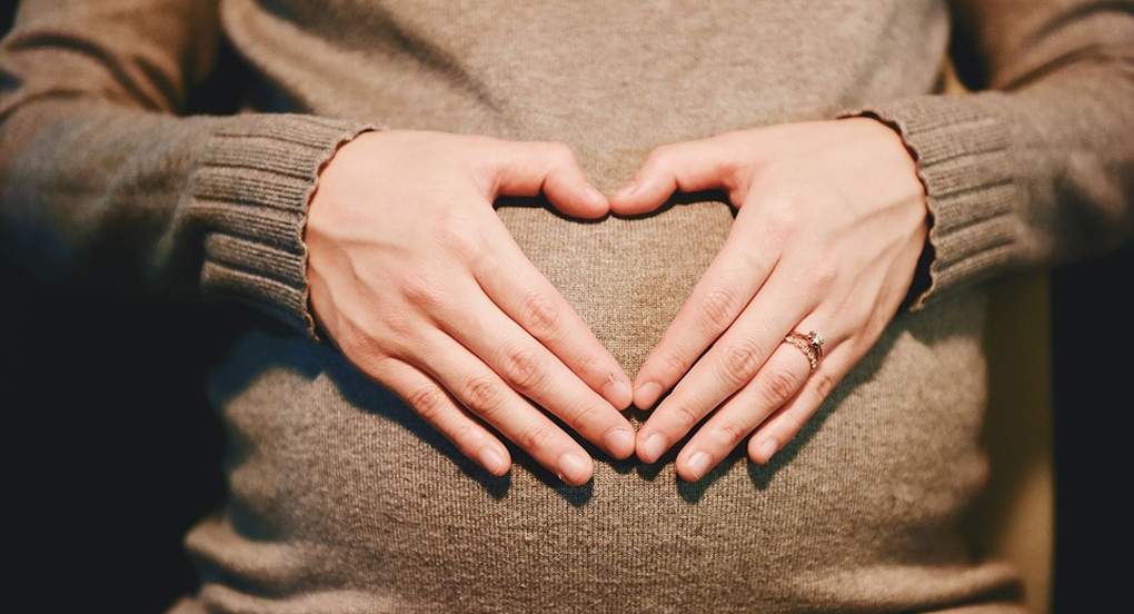 «Женщины за жизнь» запустили горячую линию для поддержки беременных